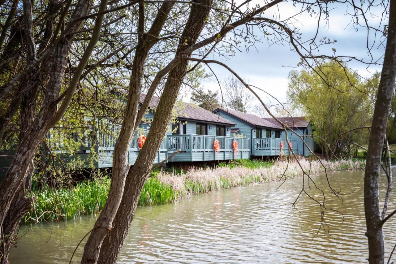 Villa The Vale Golf & Country Club Bishampton Exterior foto